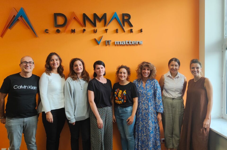 Erasmus + STAND- SupporTing continued Access to educatioN enhancing schools’ Digital readiness (2021-2023)
