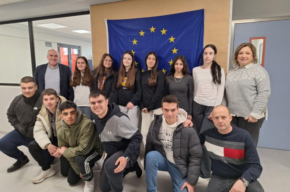 Συμμετοχή στον Διαγωνισμό της AEDE – Association Européenne Des Enseignants/European Association of Teachers.